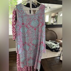 LIKE NEW Chico’s Aqua Blue & Hot Pink Print Sleeveless Dress Size 2